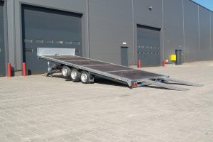 MULTITRAILER 27.60